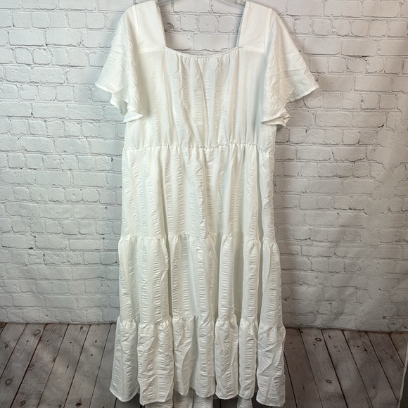 BloomChic White Drawstring Ruffle Sleeve Tiered Pocket Dress Plus Size 18/20 2X - Picture 7 of 7